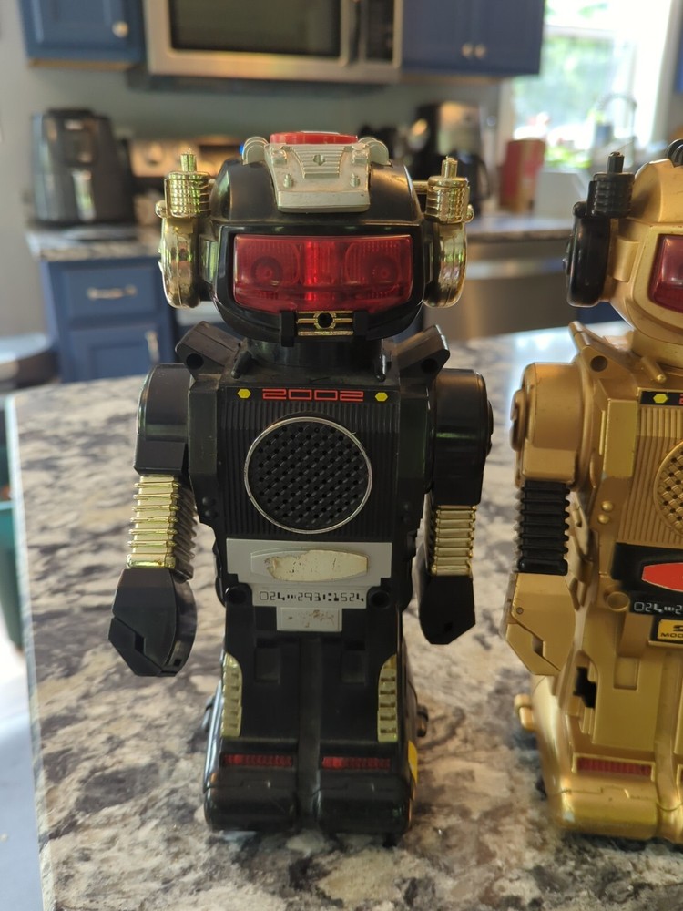 Vintage Tommy The Atomic Robot 2002 2 Model B silver and black set