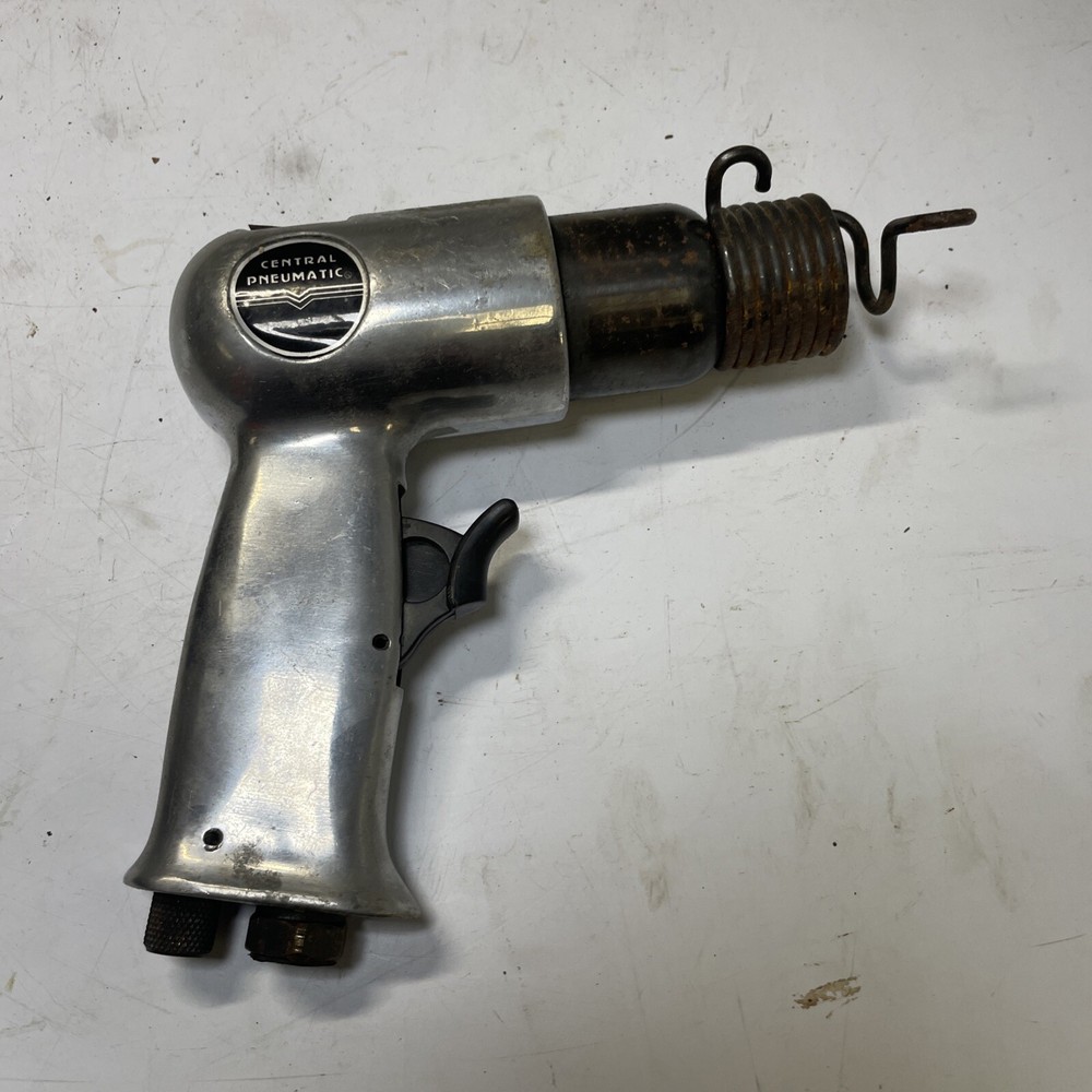 Central Pneumatic 32940 Air Hammer 150mm