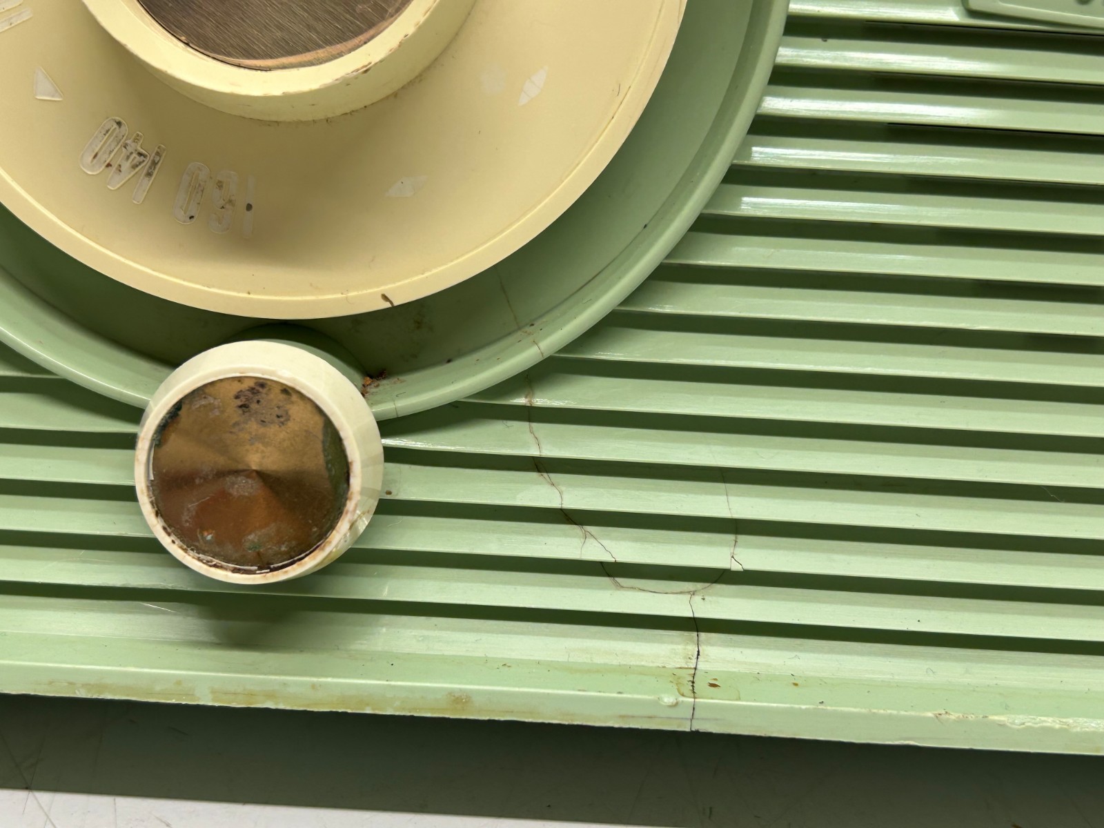 Vtg General Electric Maybe T-103A Mint AM Tube Radio MCM Powers On As Is