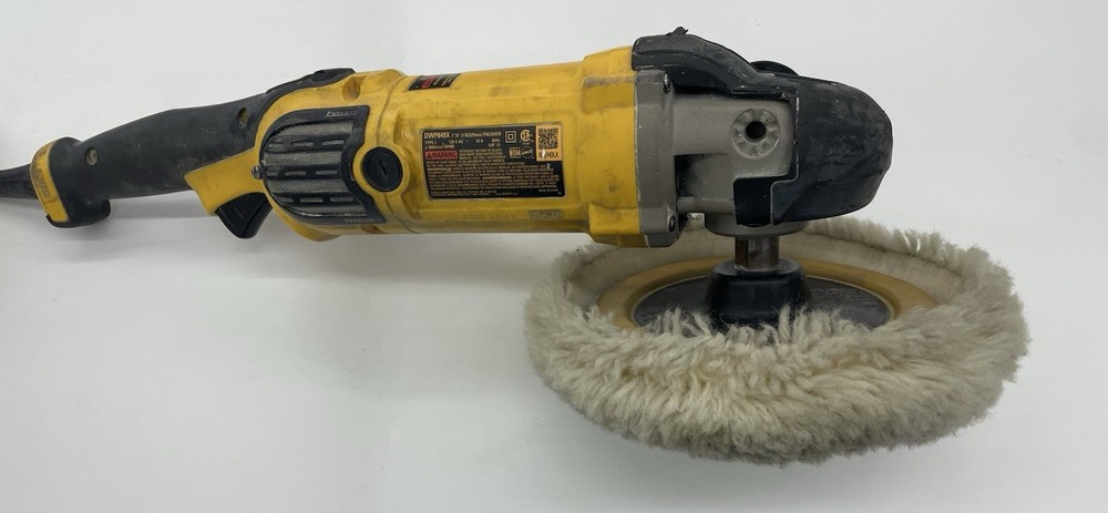 DEWALT DWP849 7 inch / 9 inch Variable Speed Polisher