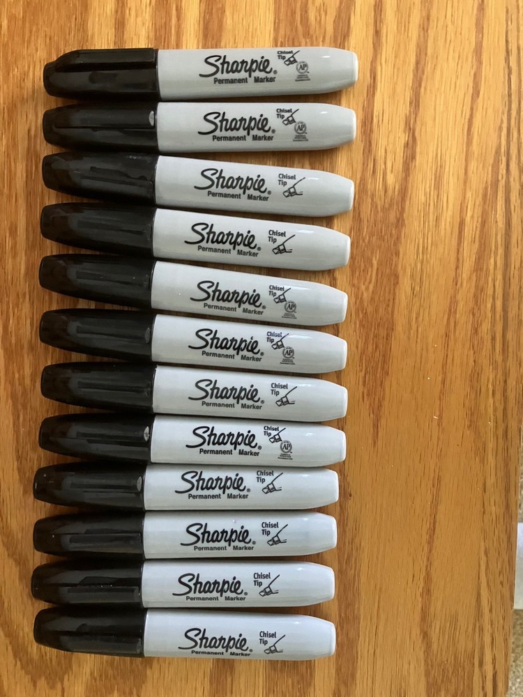 Sharpie Chisel Tip Broad Pt Permanent Markers Black 12 Markers New