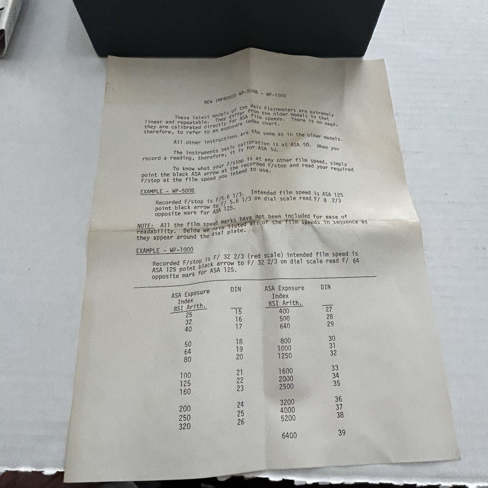 Wein WP/500B flash meter. NOS. With instructions, box & new battery.