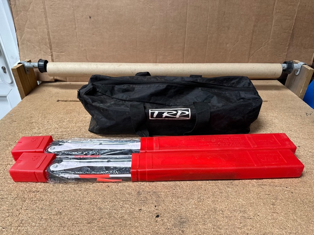 DAF 2 X Large Reflective Hazard Warning Triangle Breakdown Road EU Emergency