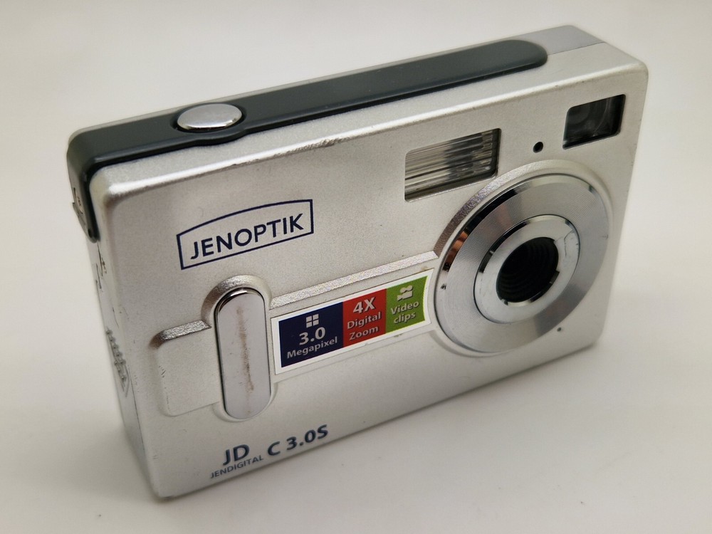 Great Condition Working Retro Jenoptik JDC 3.0S Digital Camera
