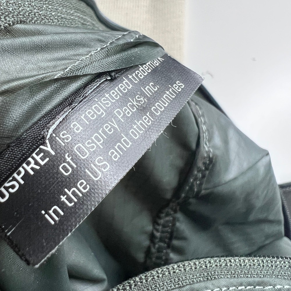 Osprey Ultralight Stuff Pack Dark Grey Ripstop Nylon Packable Daypack Backpack