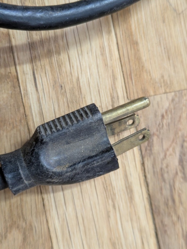 Porter Cable Router Model 1002 with Router Fixed Base Model 1001