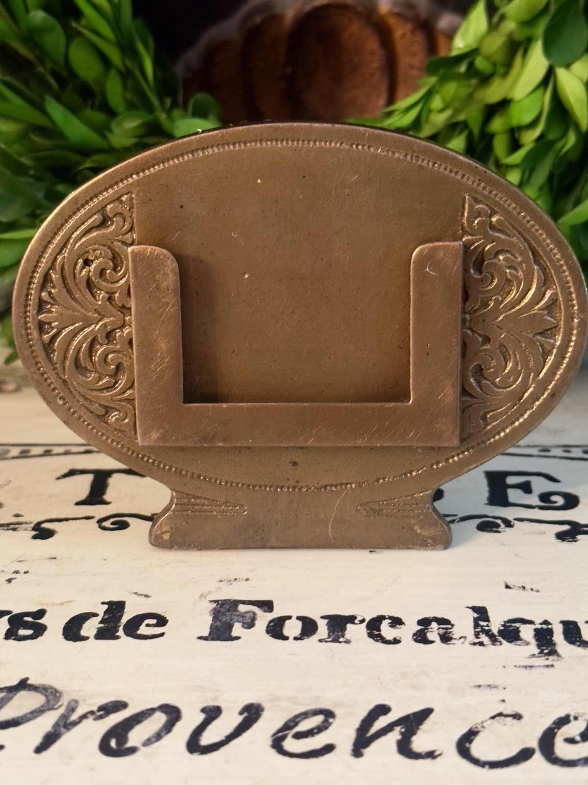 VTG Brass Plated Oval Shape Ornate Engraved Business Card Holder/Desk Accessory