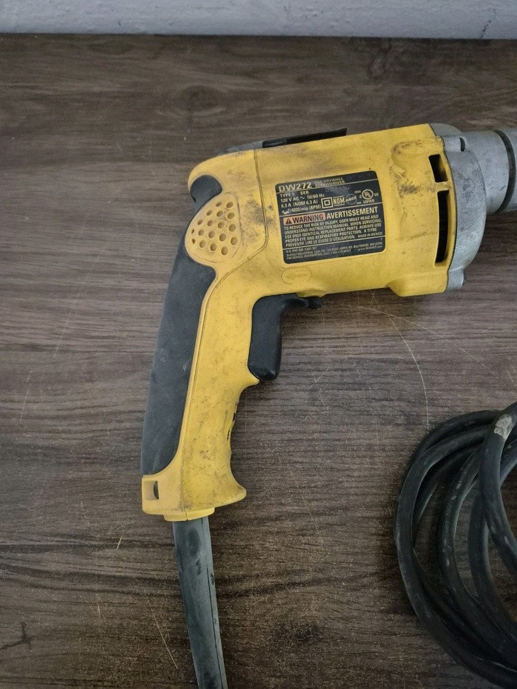 DEWALT DW272 VSR Drywall Screwdriver