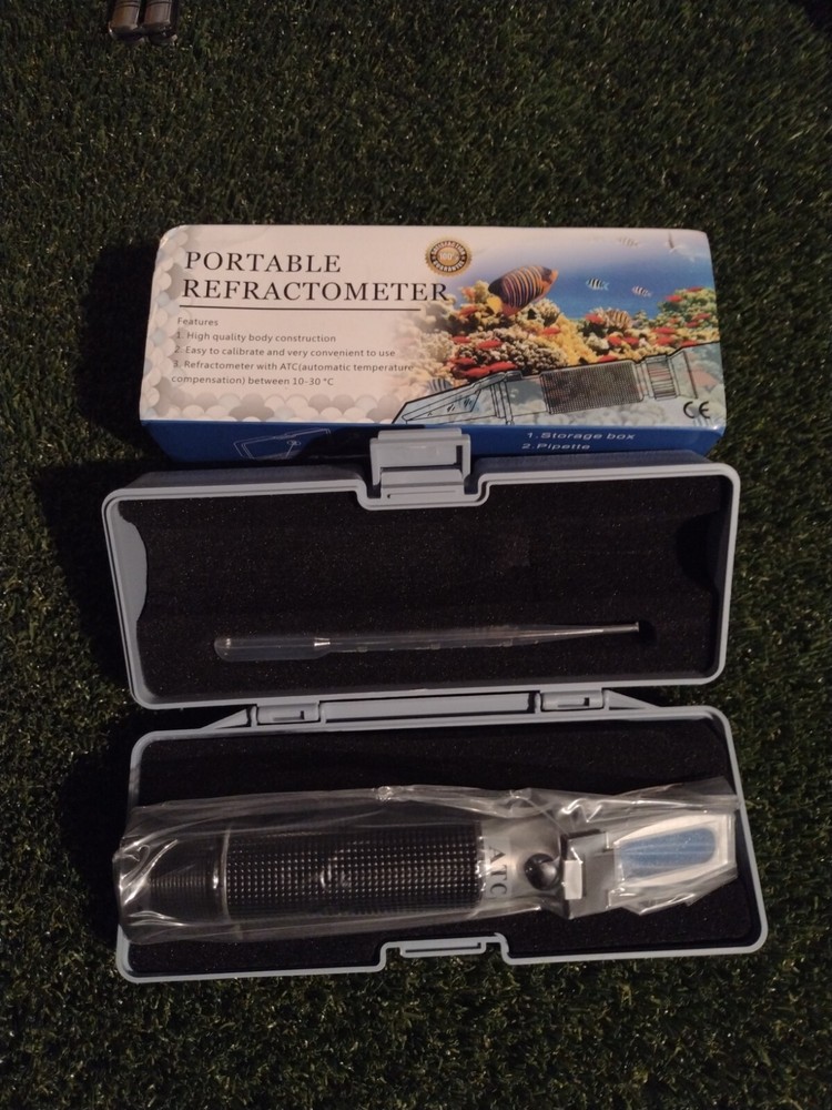 Portable Refractometer with ATC automatic temperatur compression between 10-30°C