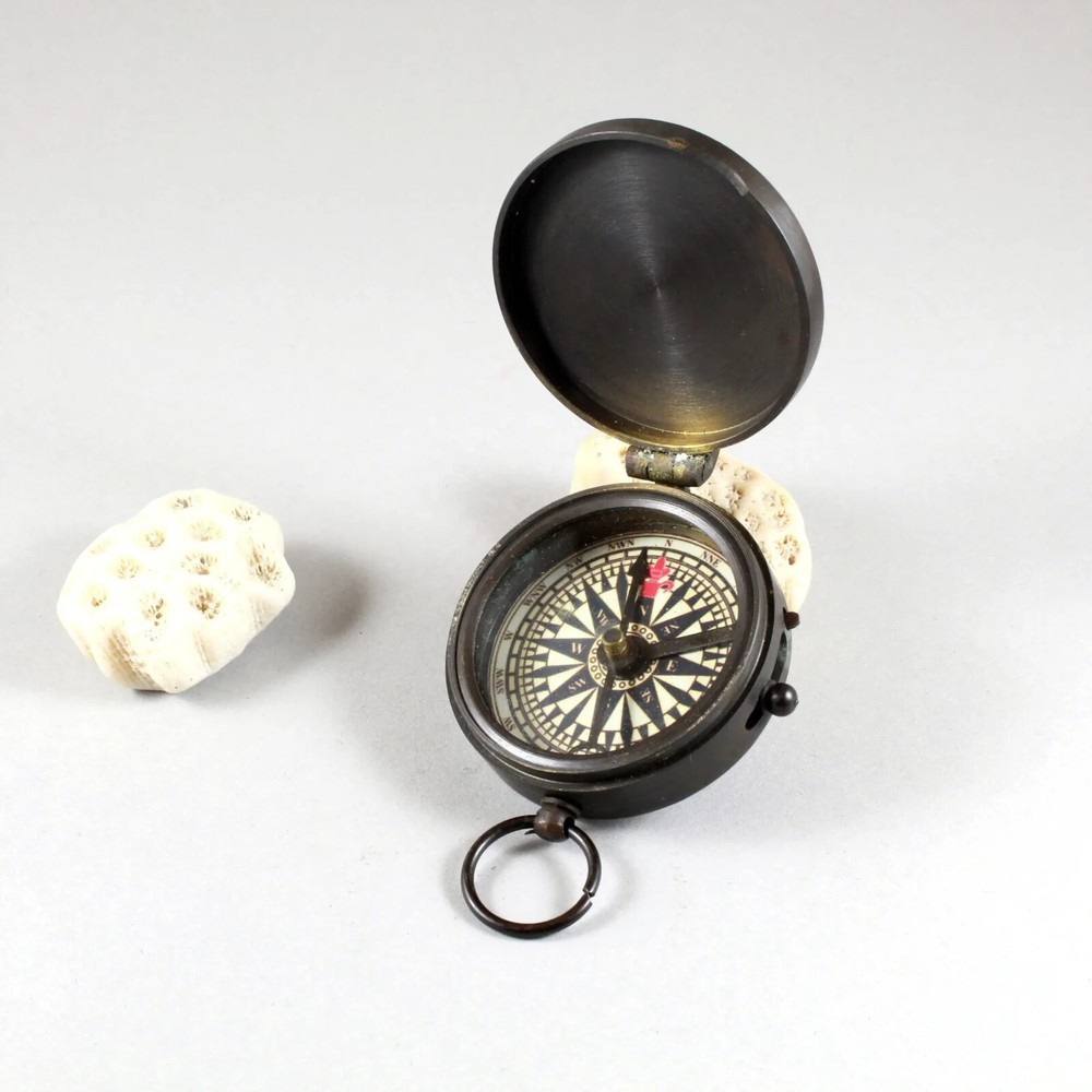 Antique Black Nautical Compass with Hinged Lid Brass Compass