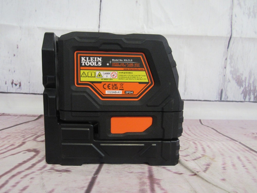 Klein Tools, 93LCLS, Self Leveling Cross Line Laser Level, with case