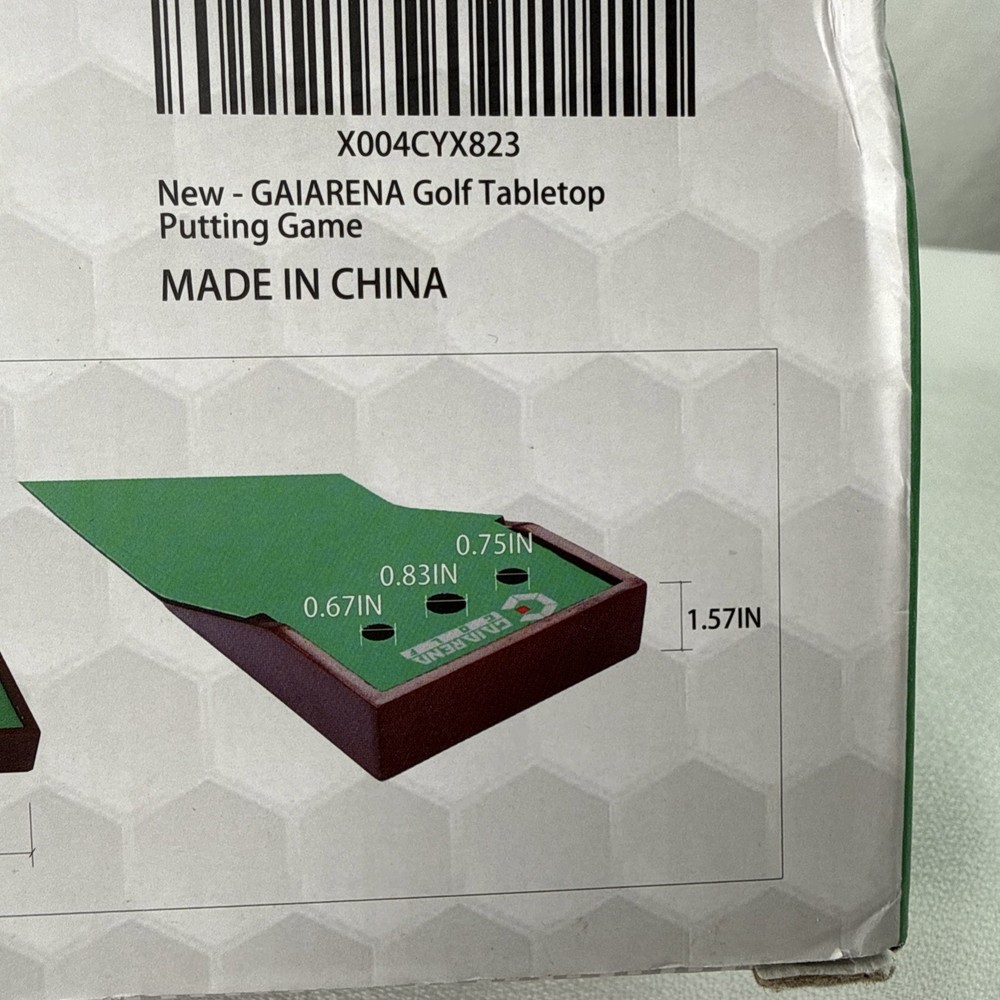 2 Player Mini Tabletop Golf Putting Game