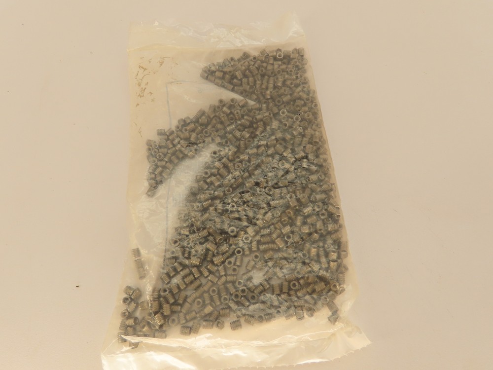 Penn Engineering 1000 Press-in M3x0.5 Stainless Steel Hexagonal Threaded Insert