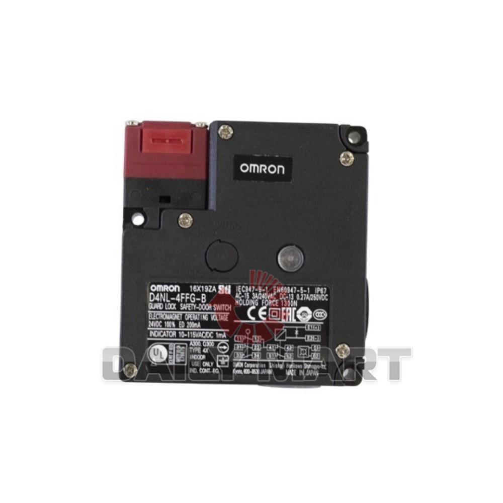New in box OMRON D4NL-4FFG-B security switch