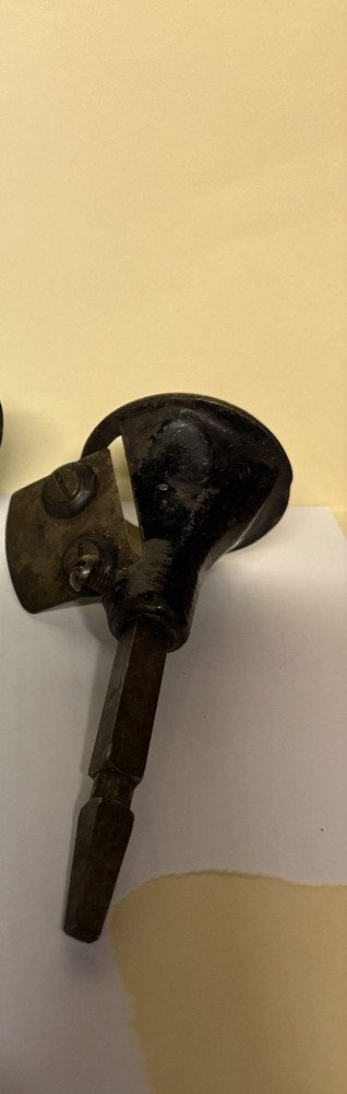 ANTIQUE ADJUSTABLE HOLLOW AUGER SPOKE POINTER