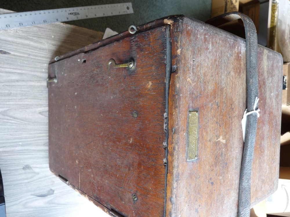 BERGER TRANSIT WITH COMPASS AND CASE 124