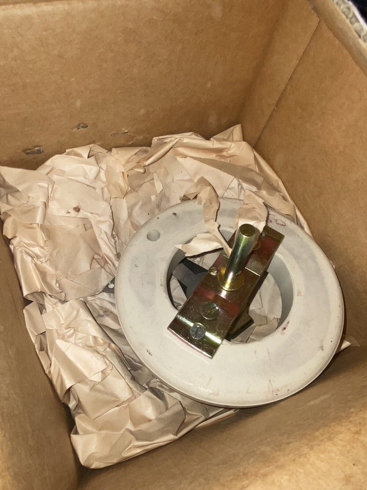 NEW IN BOX OHMITE RNS150 Model N Potentiometer