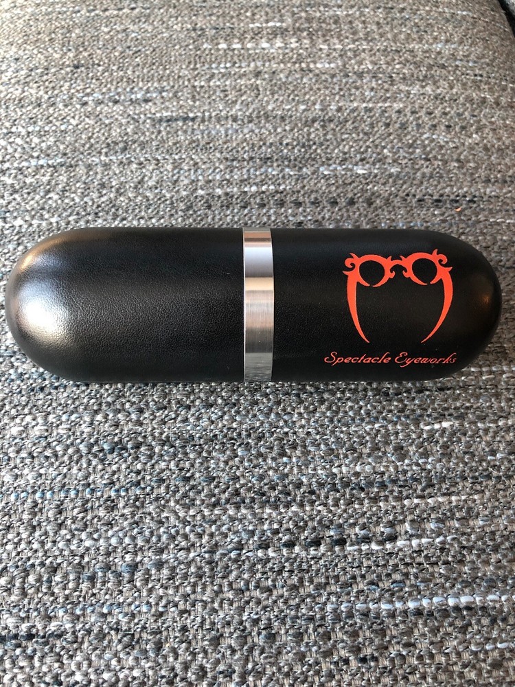 Spectacle Eyeworks Eyeglasses Case With Microfiber Cloth