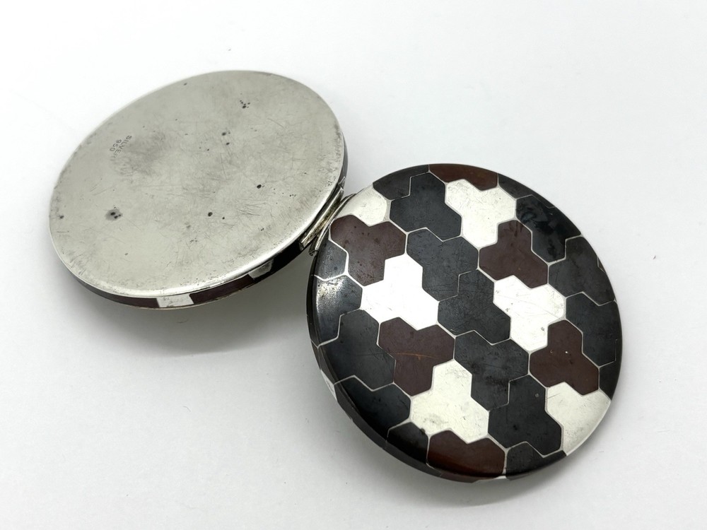 Vintage 950 grade Solid Silver Niello Compact Mirror Case - geometric pattern