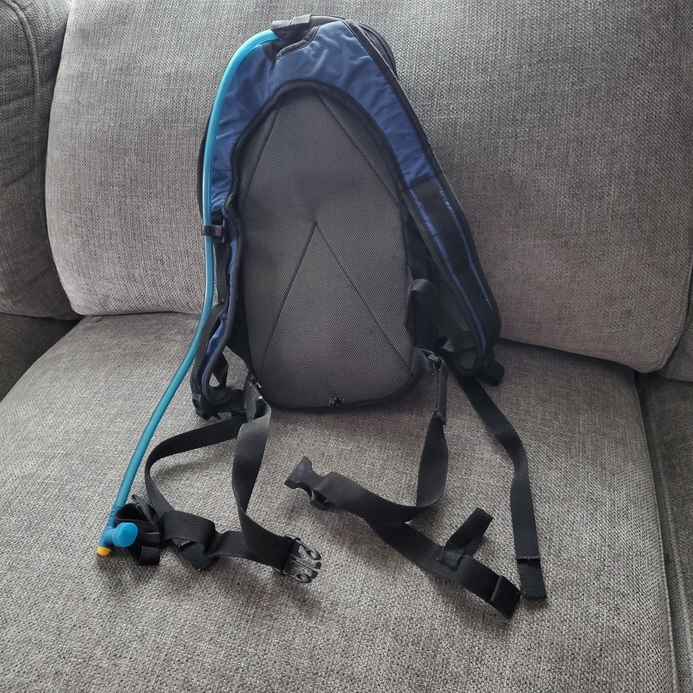 CAMELBAK Blowfish Hydration Backpack With Bladder Blue/Black