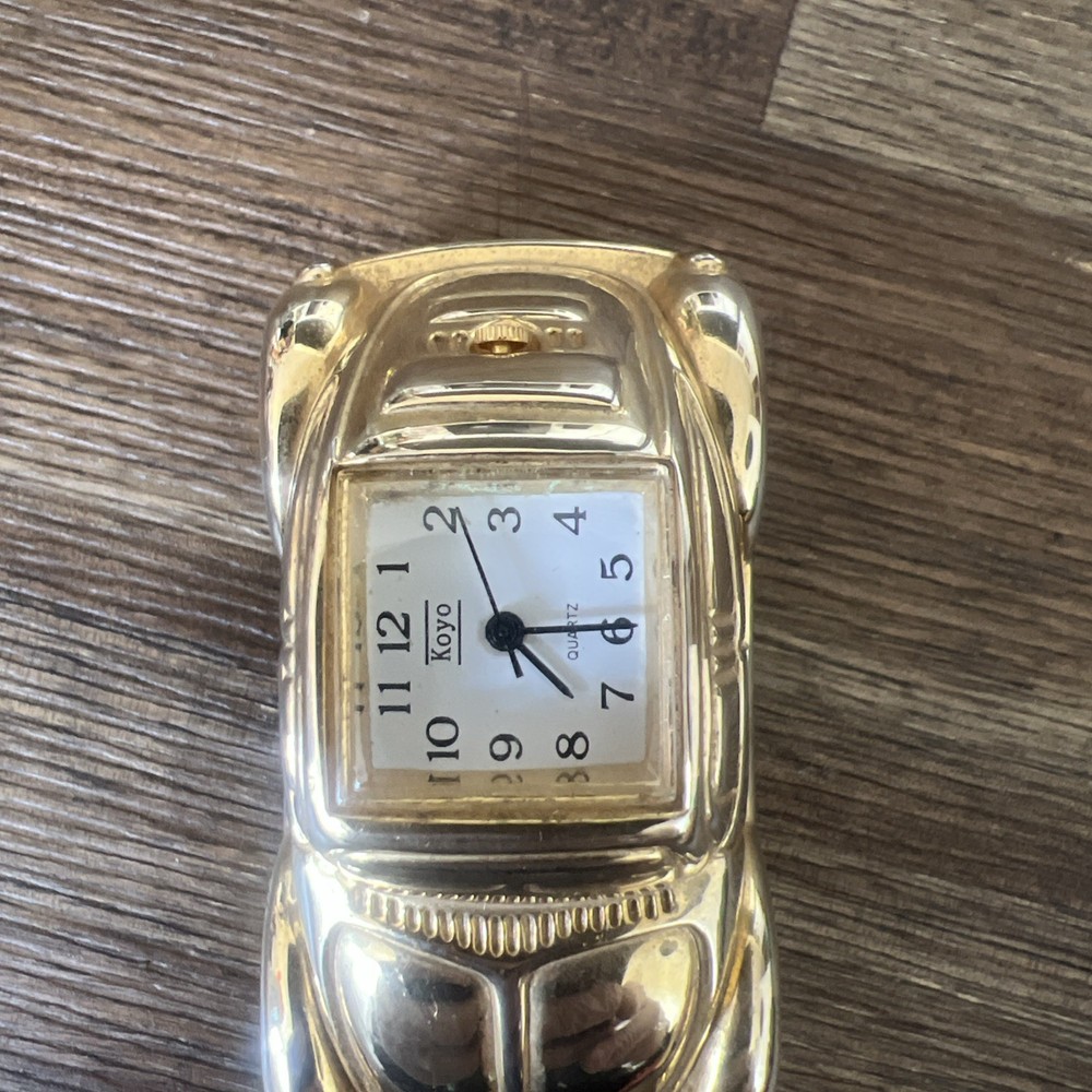 Miniature Clock, VW Beetle. Gold Tone.