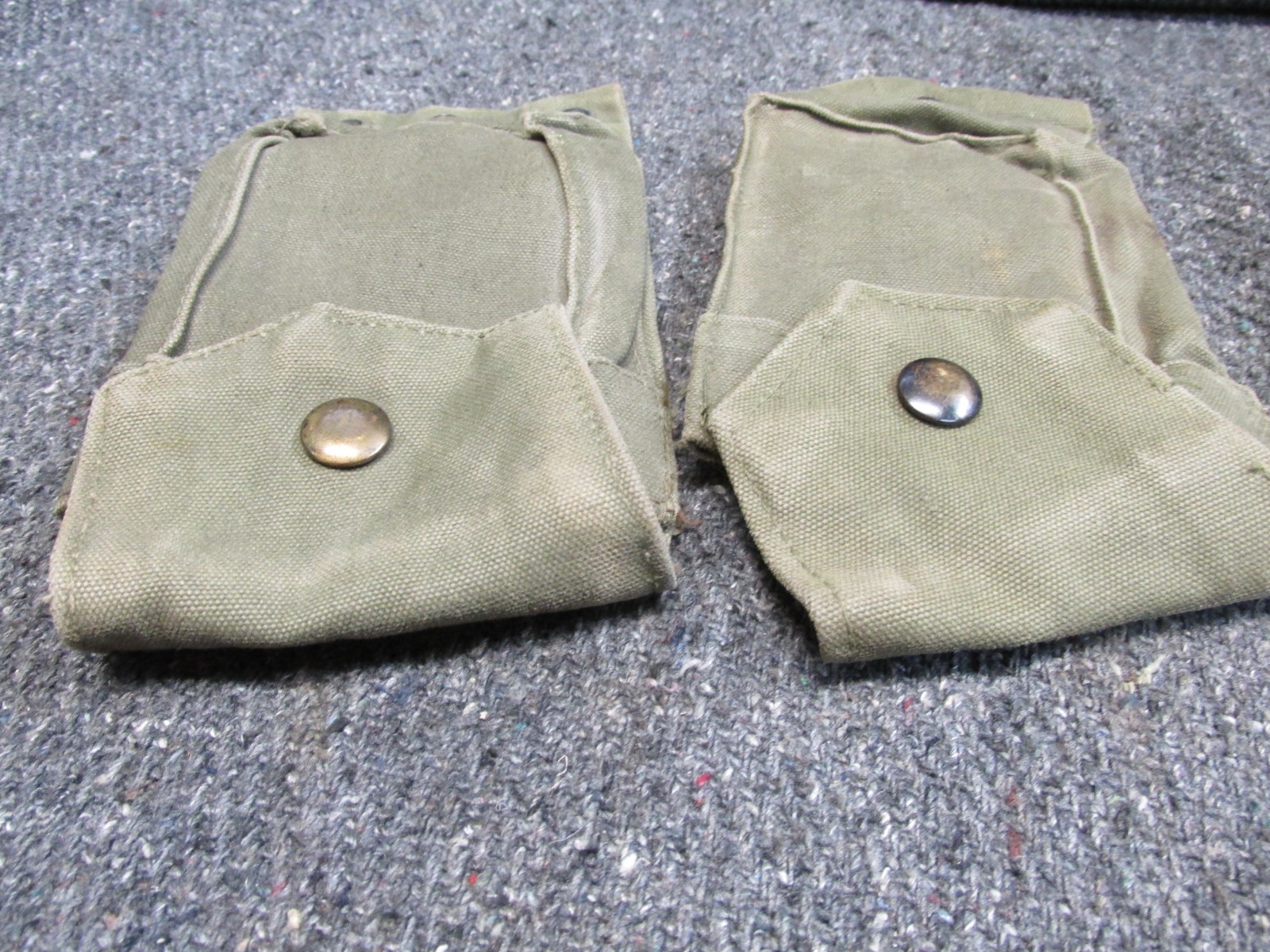 PAIR OF VIETNAM WAR ERA USGI M-FOURTEEN RIFLE SINGLE POCKET MAGAZINE POUCHES