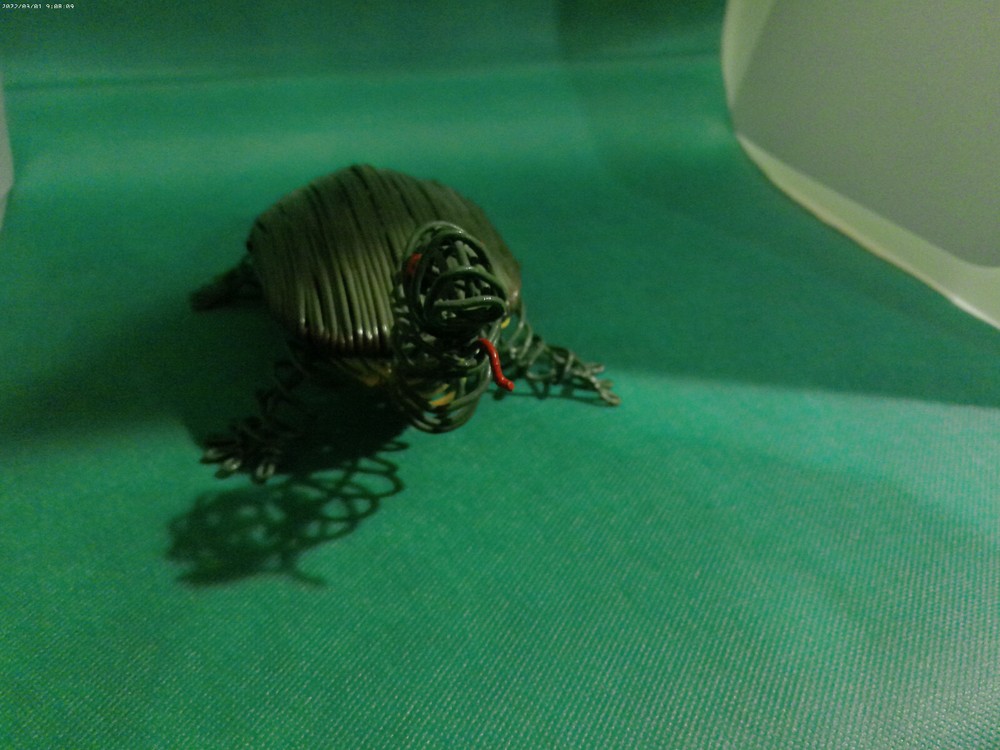 Turtle metal wire trinket keepsake box art design shell opens up for storage