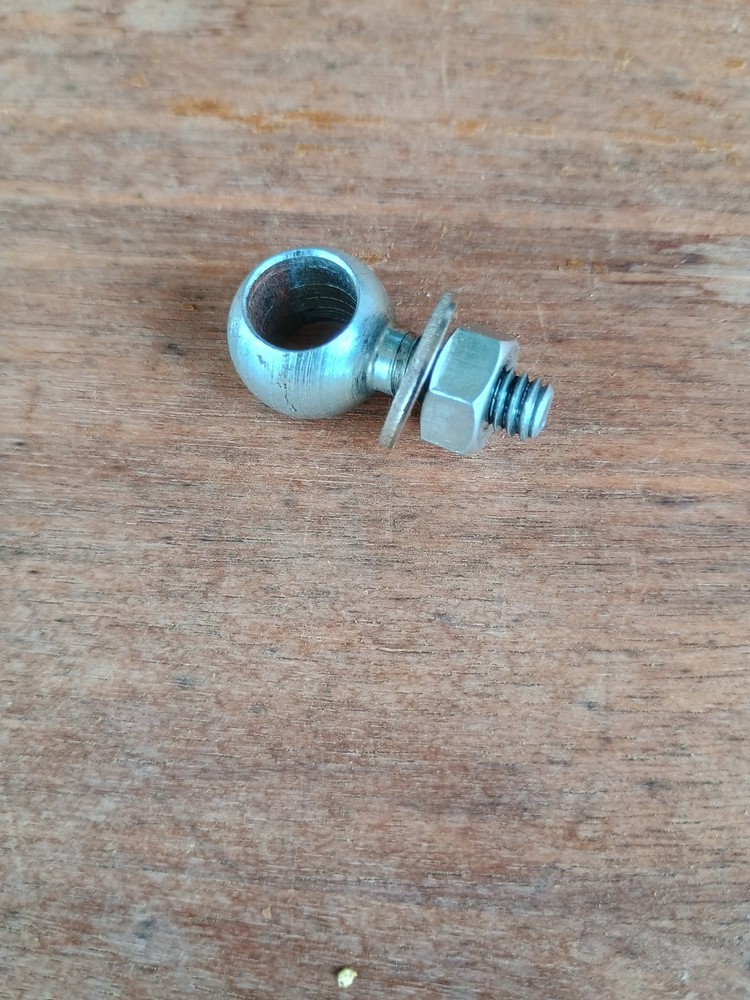 (1) VINTAGE LUDWIG 1/4" EYEBOLT ASSEMBLY-SHELL MOUNT CASTING BRACKETS-MINT!
