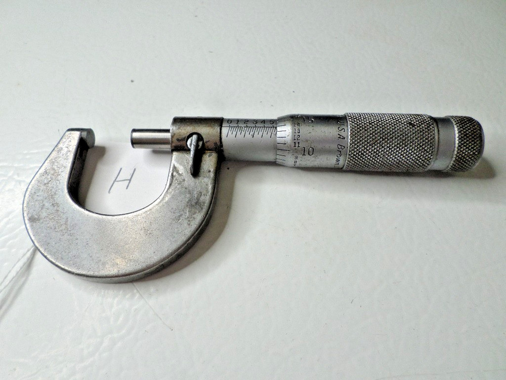 Brown & Sharpe Outside Ratchet Stop Micrometer 0-1"