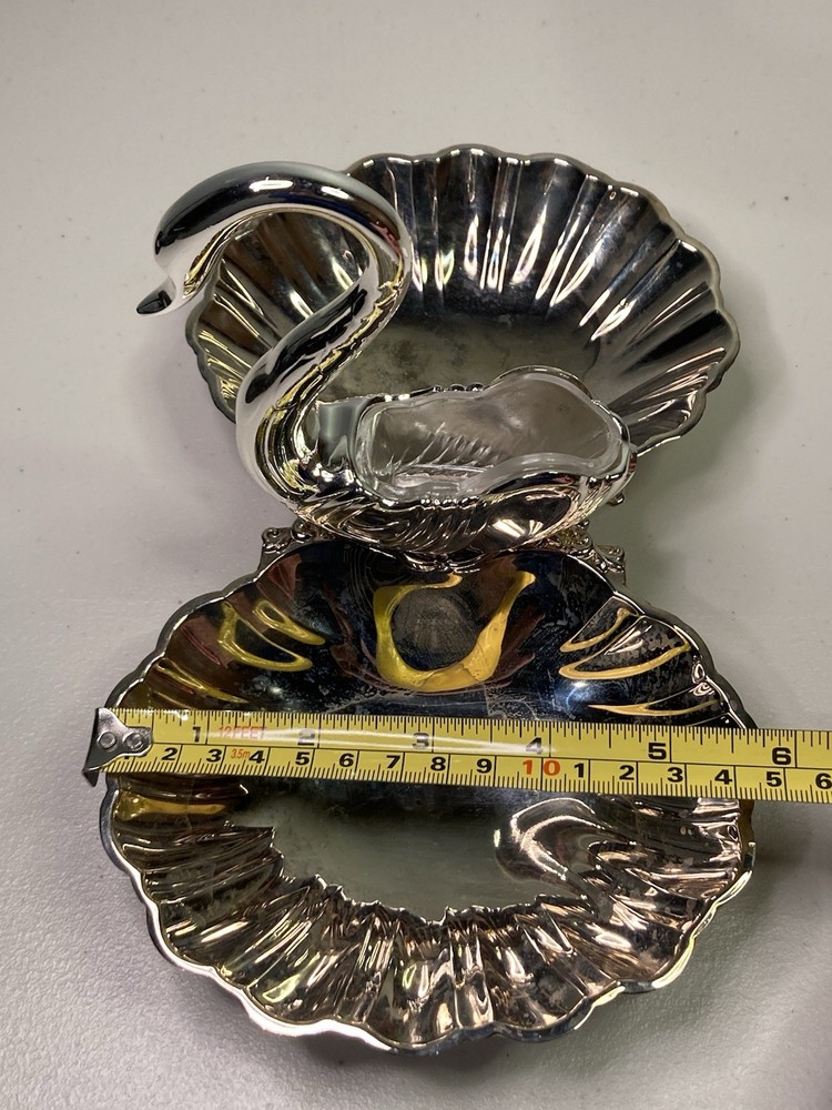 Beautiful Vintage 2 Section Appetizer Dish Swan Pick Holder Center Silverplate