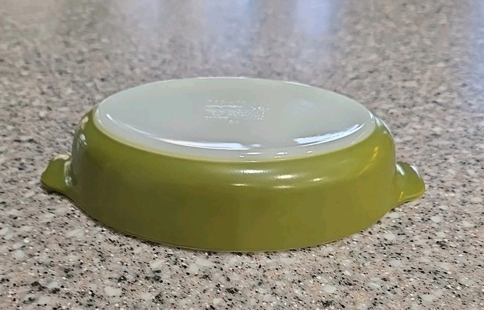 Vintage Pyrex Tableware By Corning Green Avocado Verde Pixie 700 10 oz Casserole