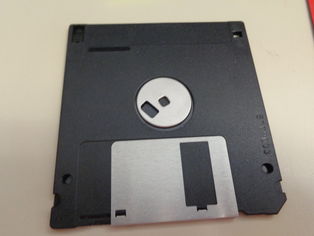 Various brands formatted 2HD Diskettes 1.44MB 5 Pack Floppy Disks