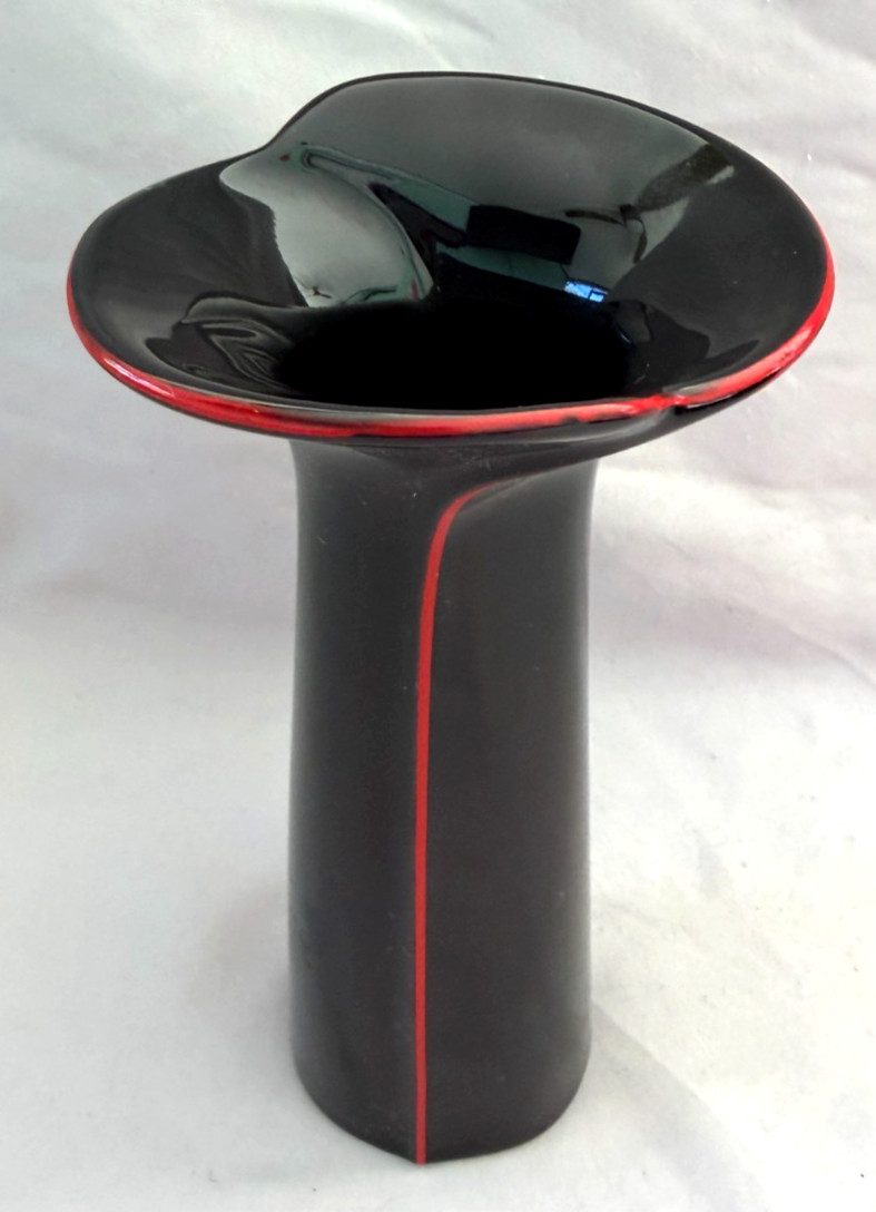 Japanese Black with Red Stripe Bud Vase Yamaji