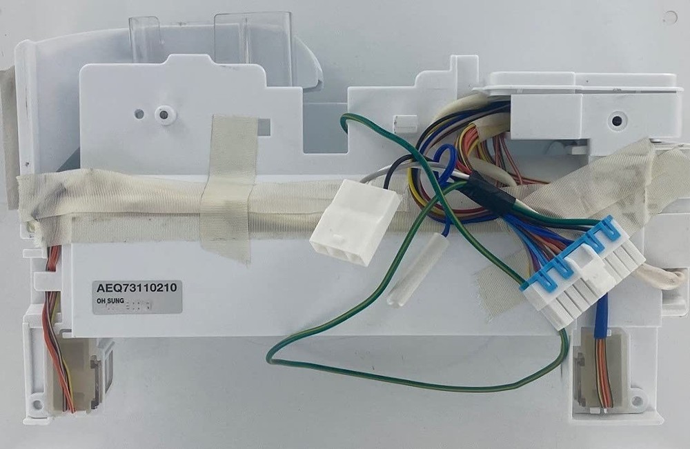 LG AEQ73110210 Ice Maker Assembly