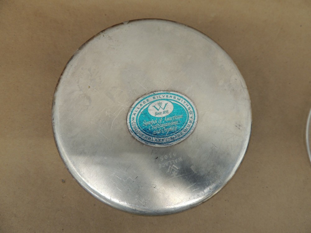 WALLACE 9105 ARTICULATED SILVERPLATE with INSERT GLASS DISH 5" x 1.5"