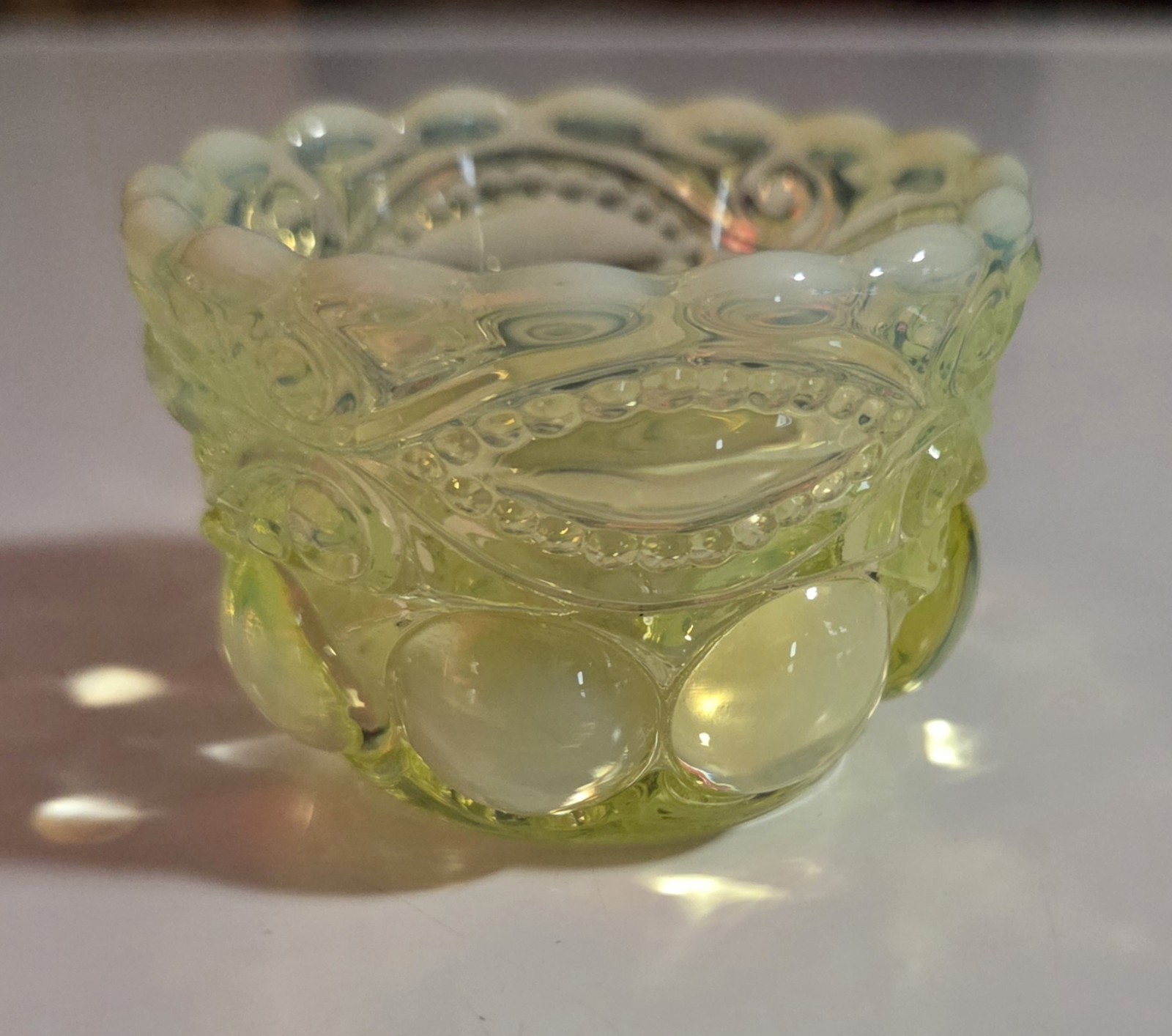 Mosser Opalescent Vaseline Yellow Eye Winker Salt Cellar~Rare Find~GLOWS~