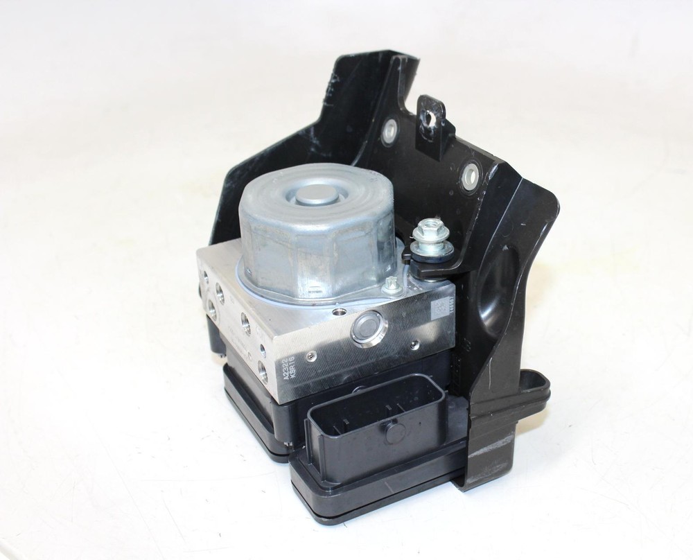 2015 Yamaha Yzf R1 Abs Pump Unit Module