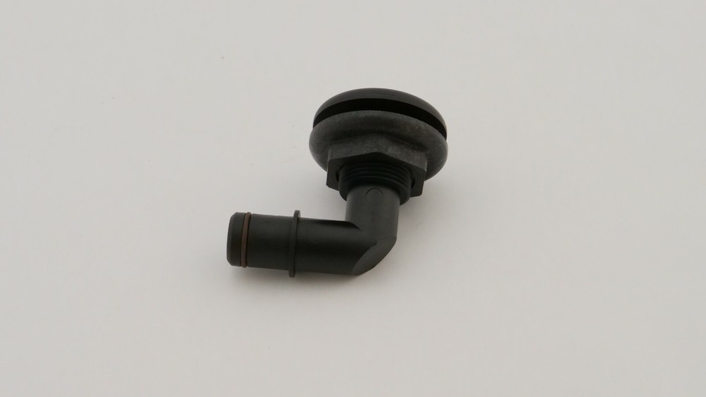 Flow-Rite MA-027-B-EB Flanged Thru-Hull