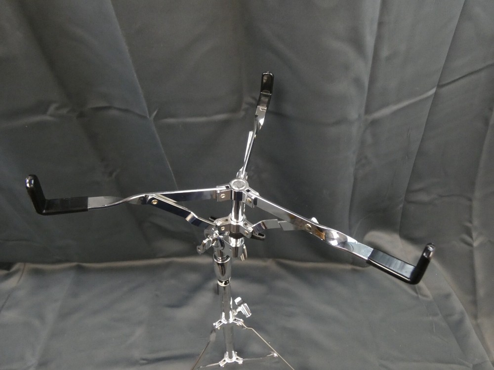 Pearl Adjusdtable Snare Drum Stand