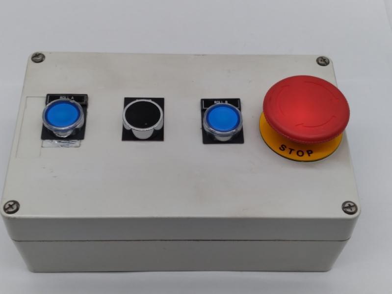 SQUARE D 3 X6 X8 ELECTRICAL PANEL BOX PUH BUTTON