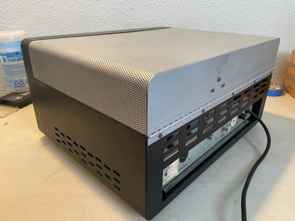 The Hallicrafters HT-32 Tube Ham Radio Transmitter/Exciter HT32 HT-32