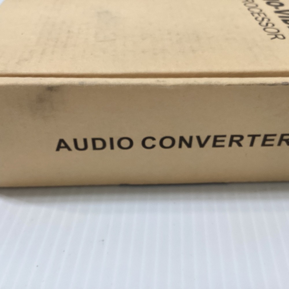 Audio - Video Processor 8K DP USB3.0 KVM SWITCH 2x2 NEW IN BOX!!