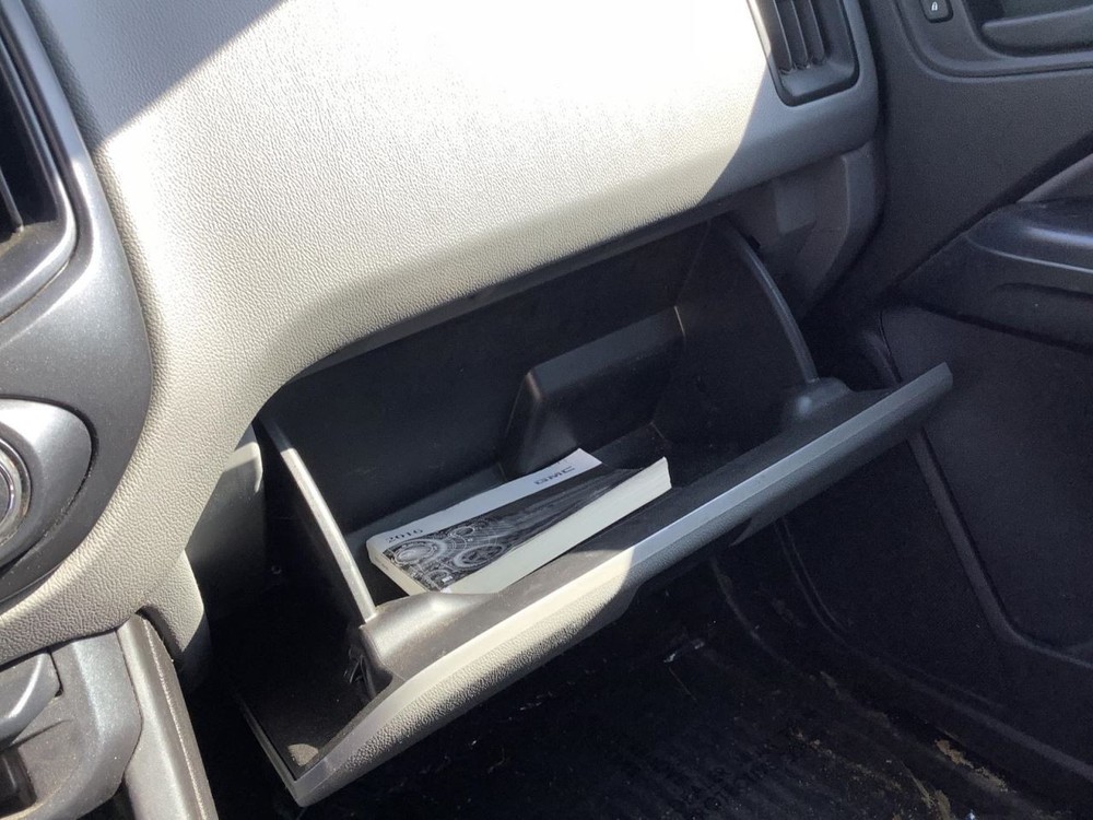 CANYON 2016 Glove Box 4980375
