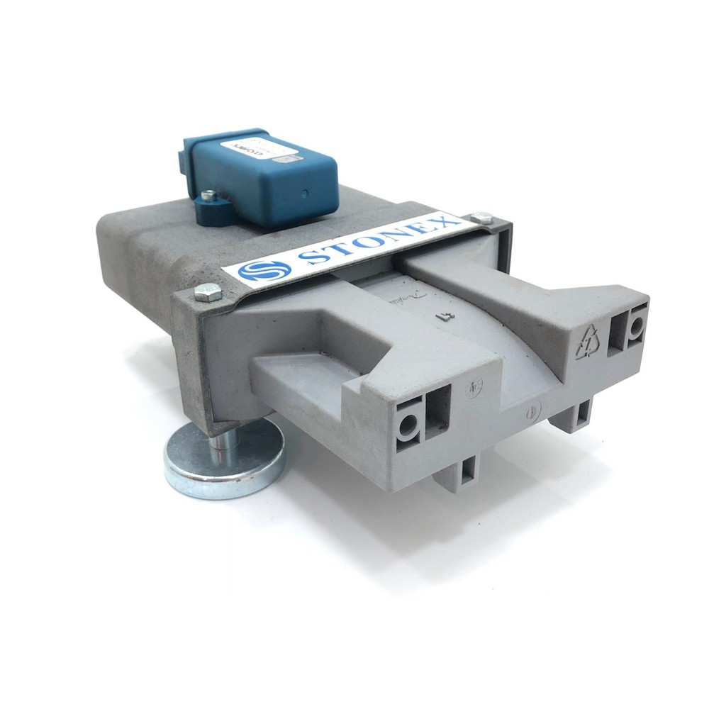 Stonex S-A45 Surveying GNSS Antennas w Tablet, Receiver & CAN-Based Controller 2