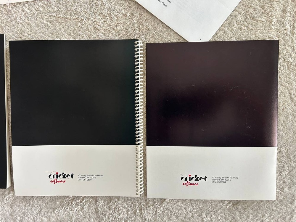 Cricket Presents. Professional Desktop Presentation. Vintage software Macintosh