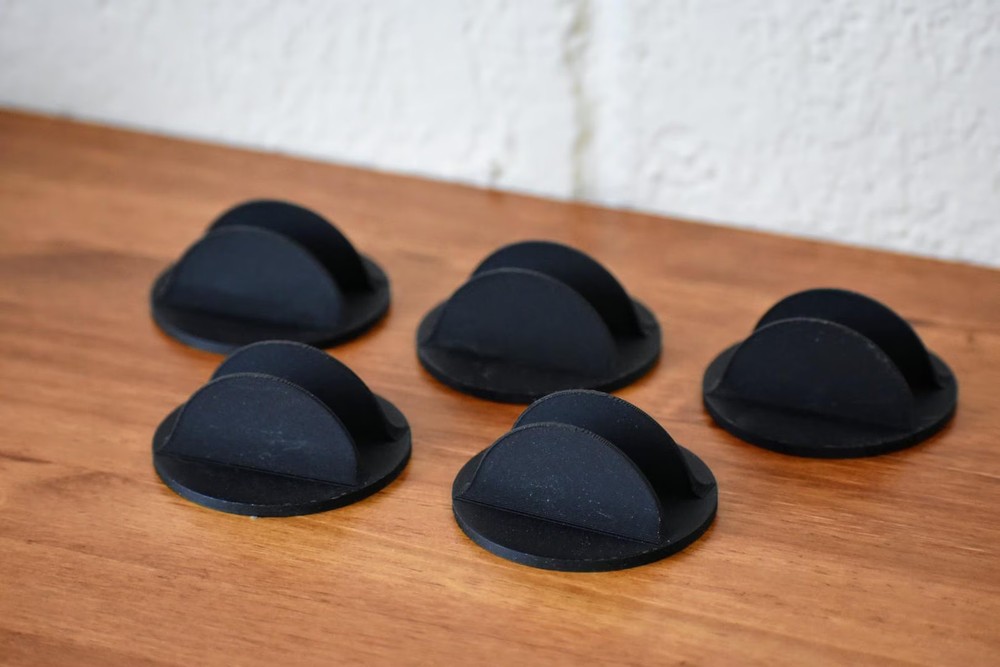 SoloStand (5 pack) - Video Game Display Stand - 3D Printed