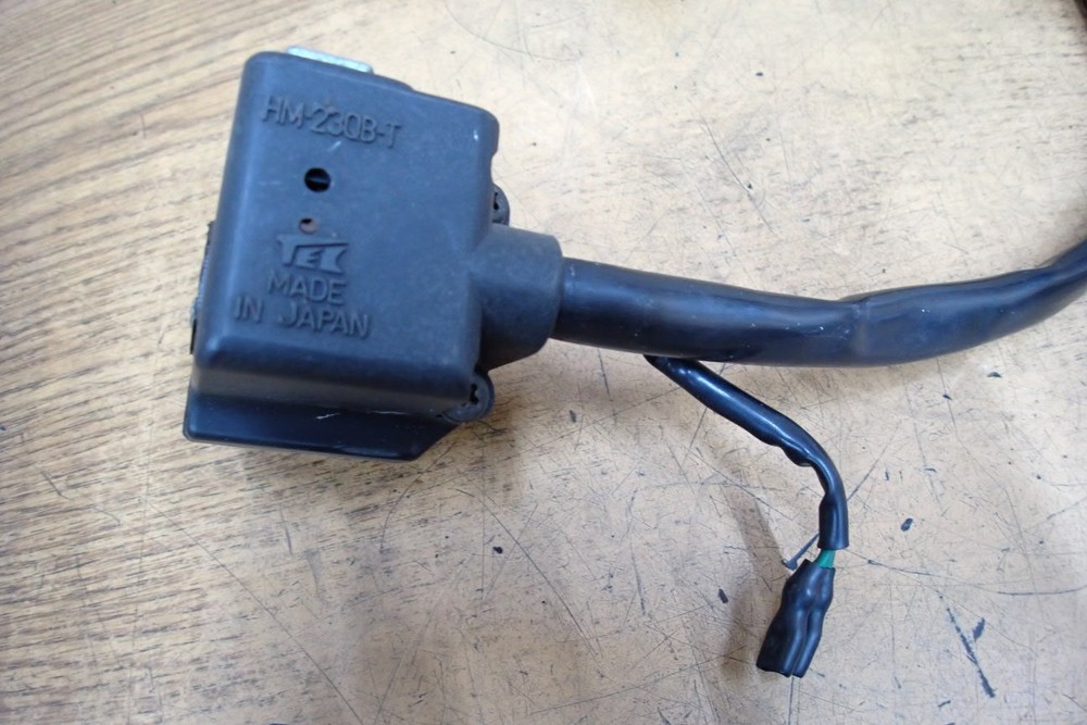 1982 HONDA MAGNA VF750C LEFT HAND SWITCH CONTROL
