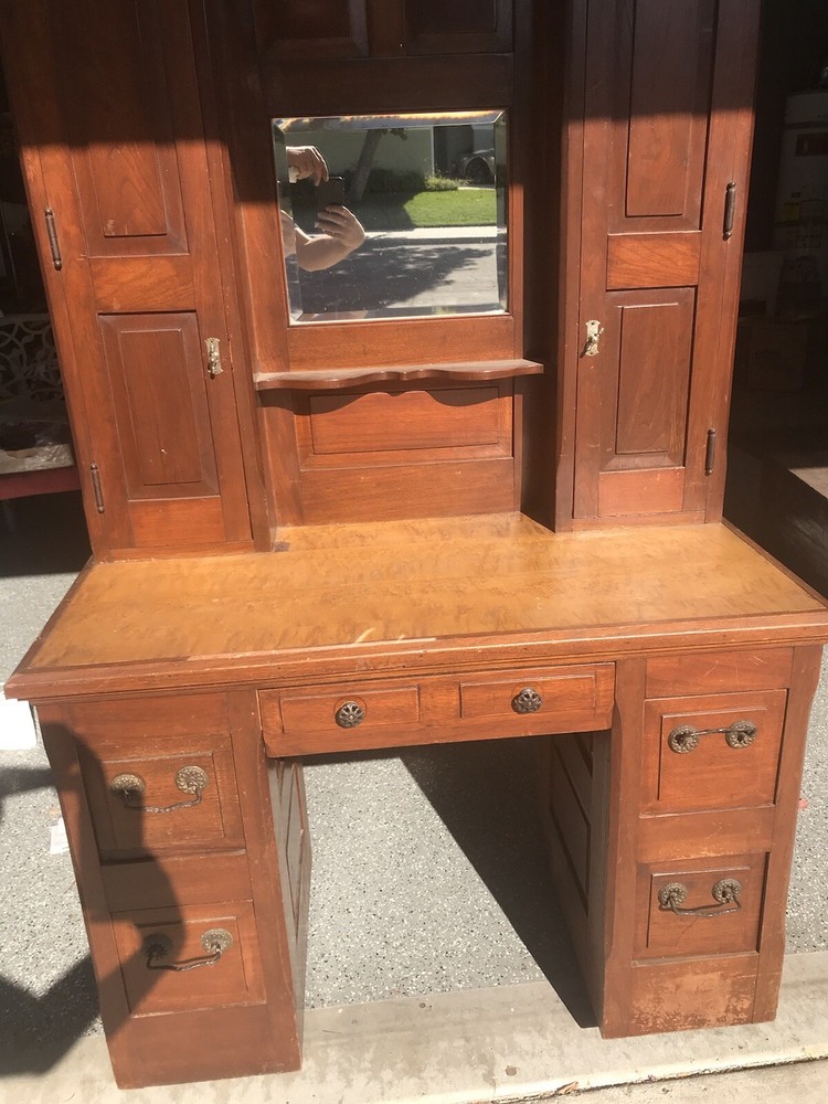 Antique 1880s Victorian desk/vanity