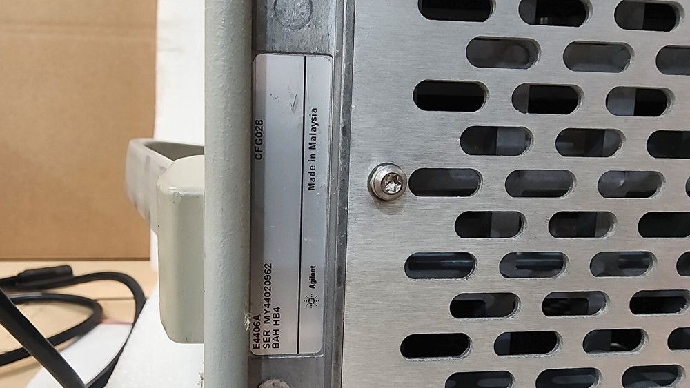 HP/Agilent E4406A Signal Analyzer READ!