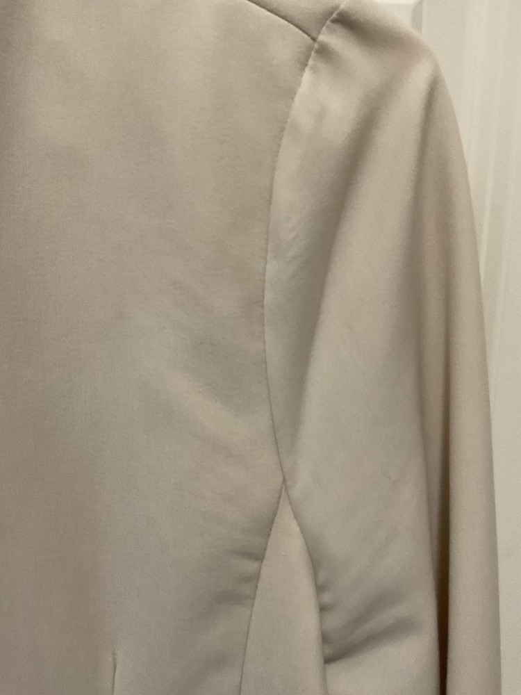 Doe & Rae Beige Jacket - Size Medium - Pre-owned